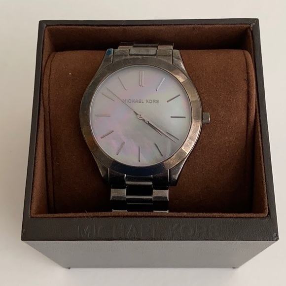 Michael Kors Watch (unisex)
